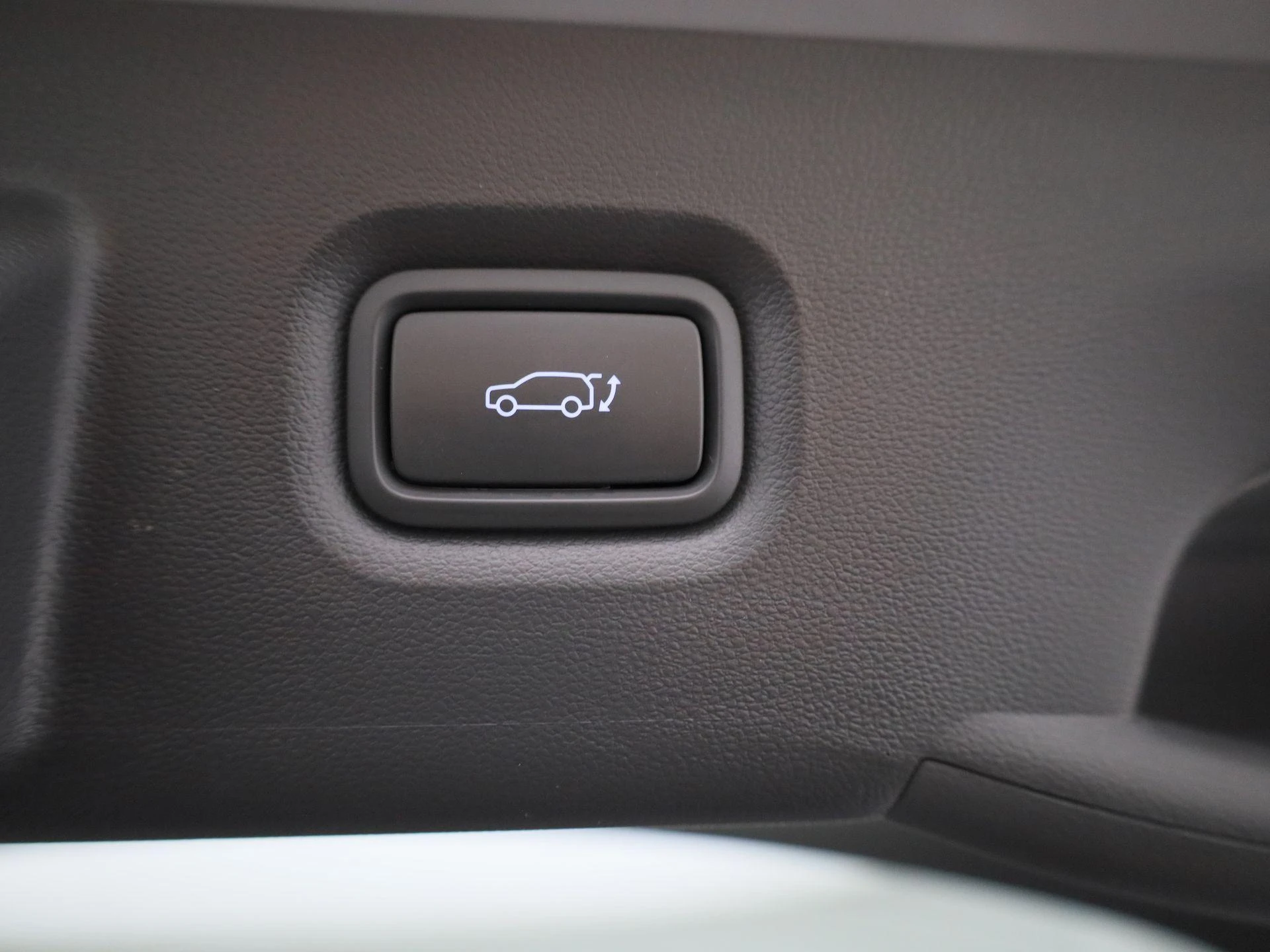 Hyundai-IONIQ 5-image-11
