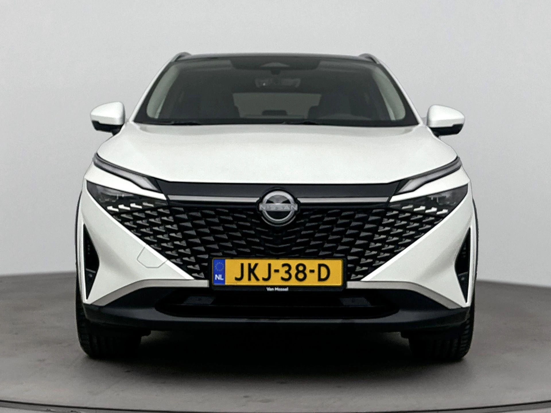 Nissan-QASHQAI-image-4