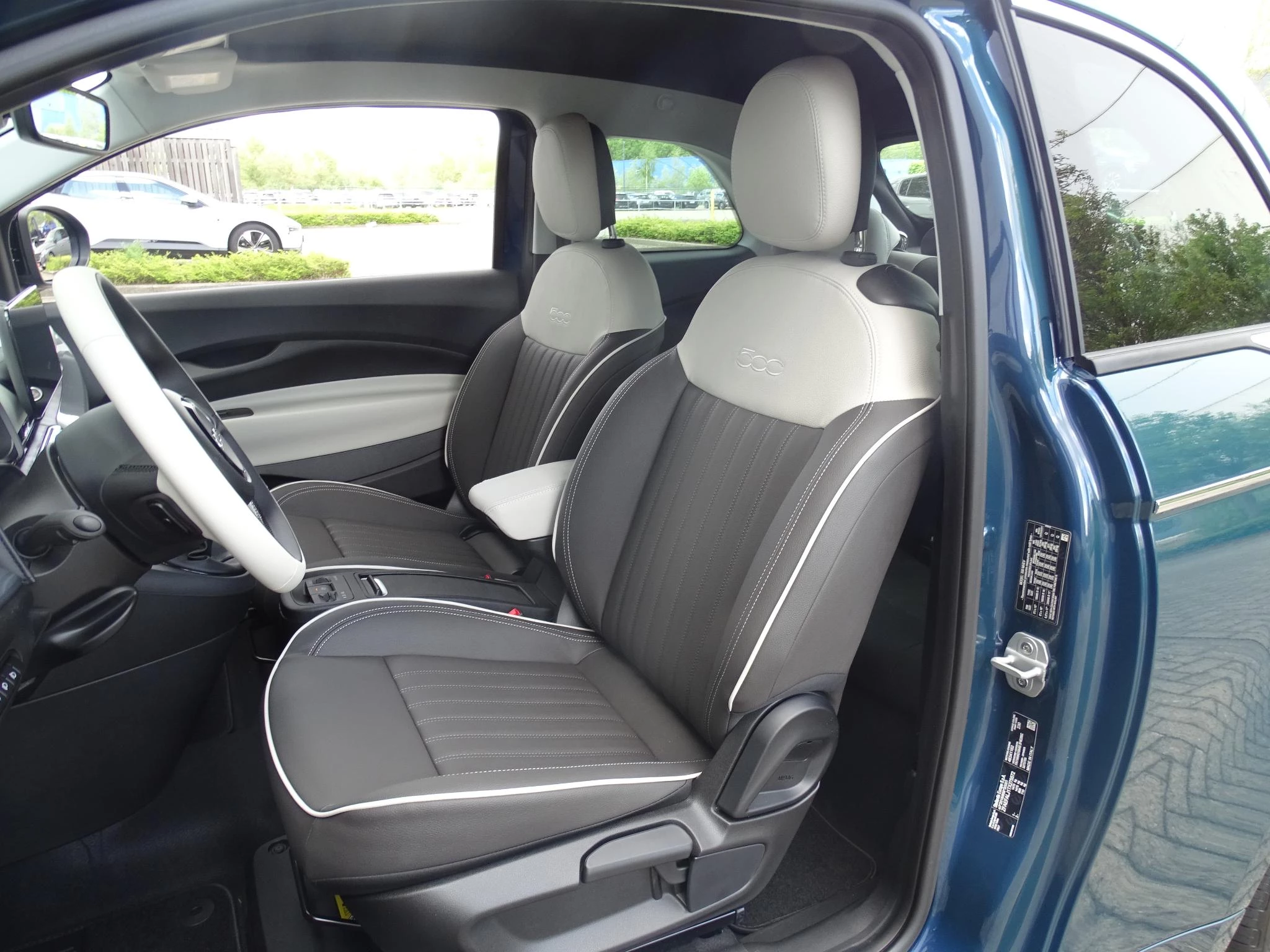Fiat 500C 1.0 Hybrid LA PRIMA cabrio