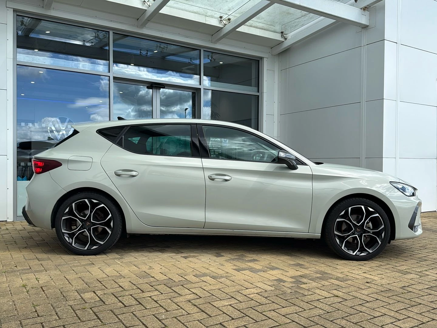 CUPRA Leon 1.5 TSI 150 V1 5dr