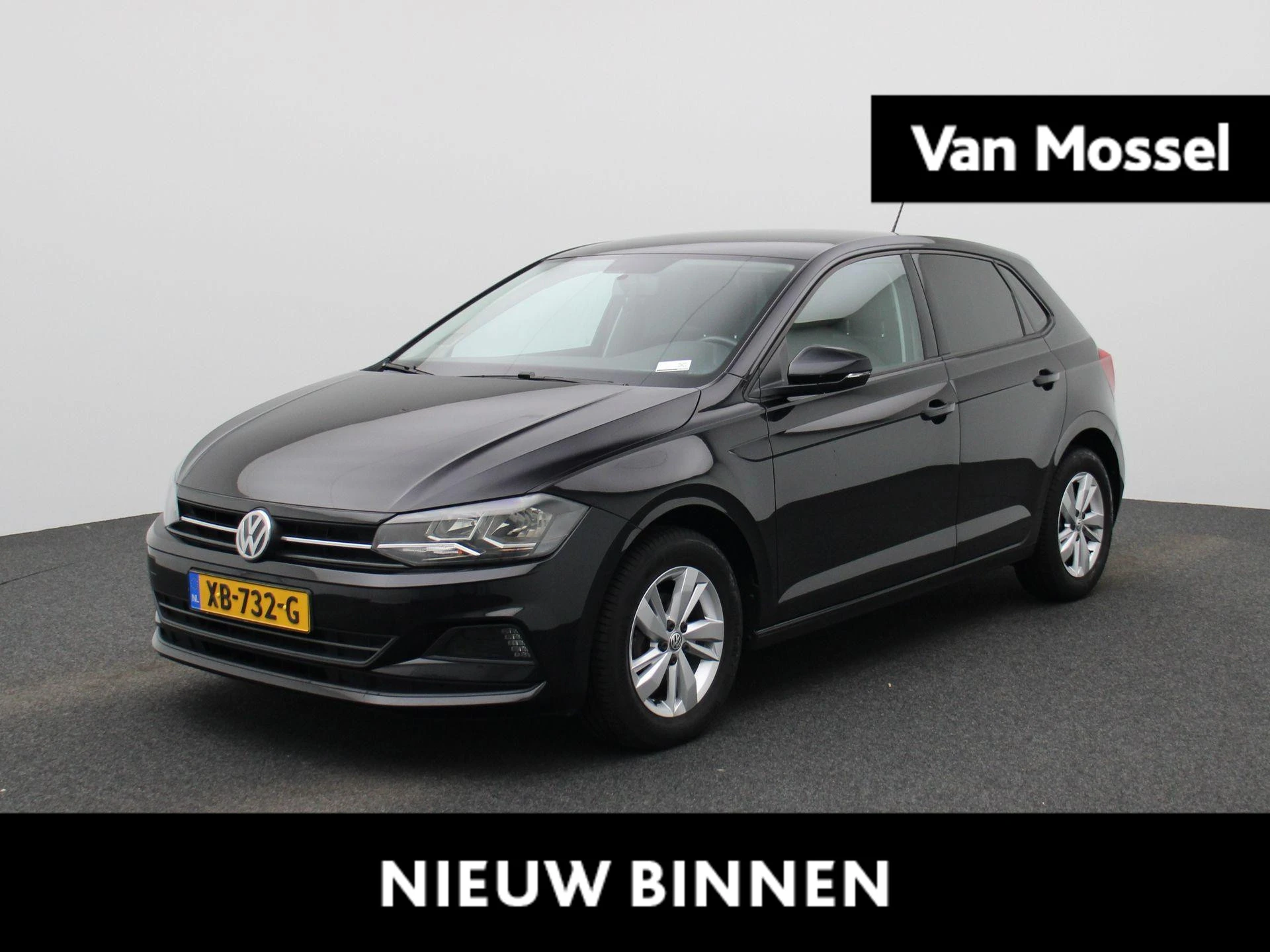 Volkswagen-Polo-image-0