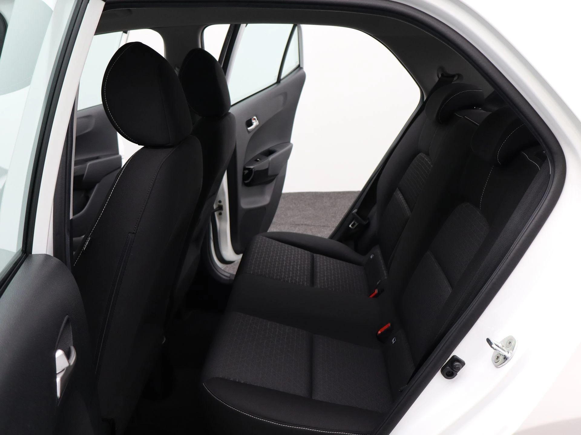 Kia-Picanto-image-31