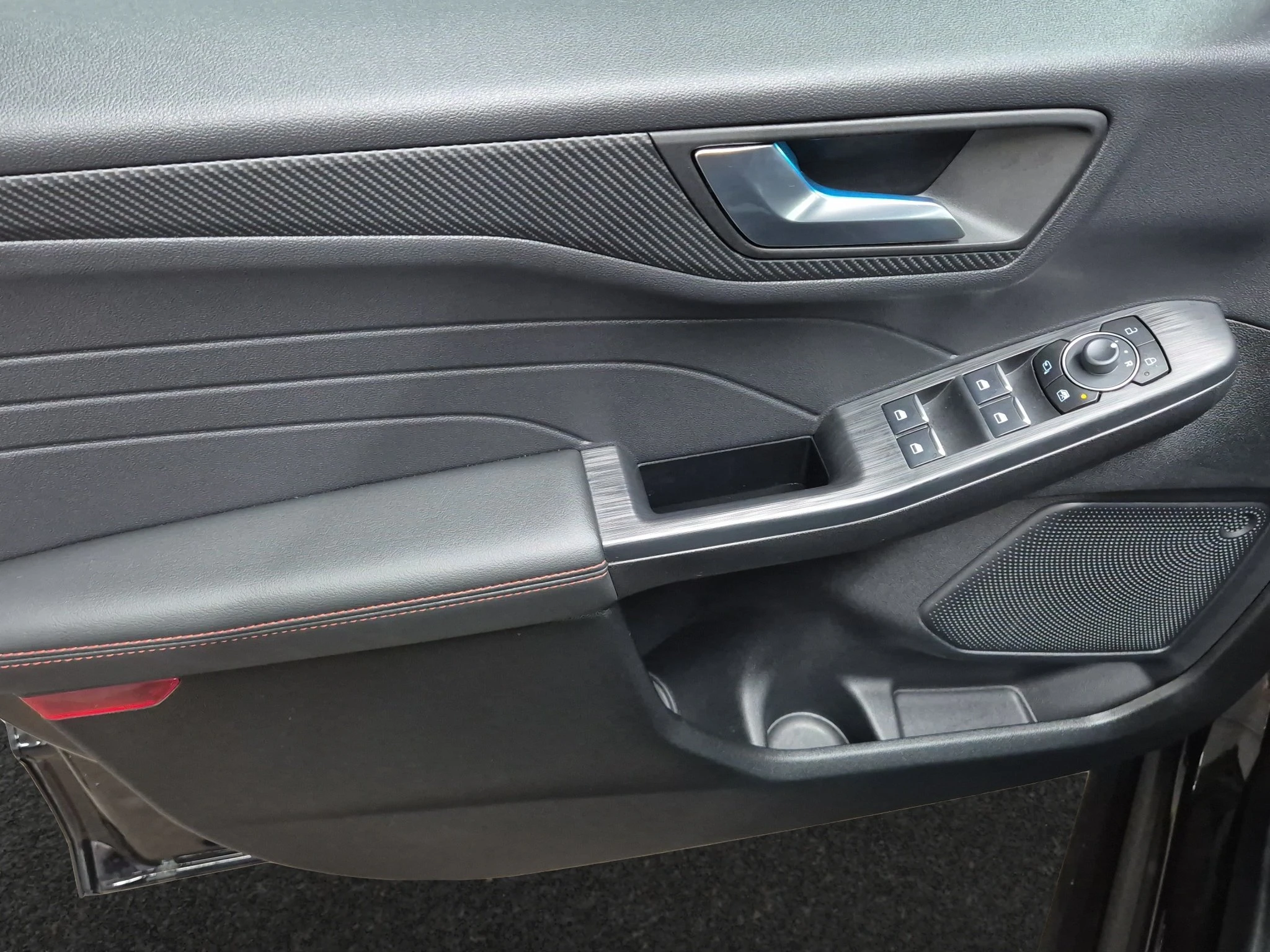 Ford-Kuga-image-15