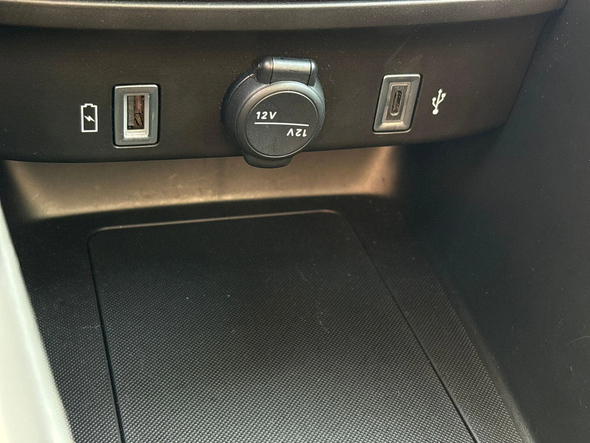 Jeep Avenger 1.2 e-Hybrid Altitude