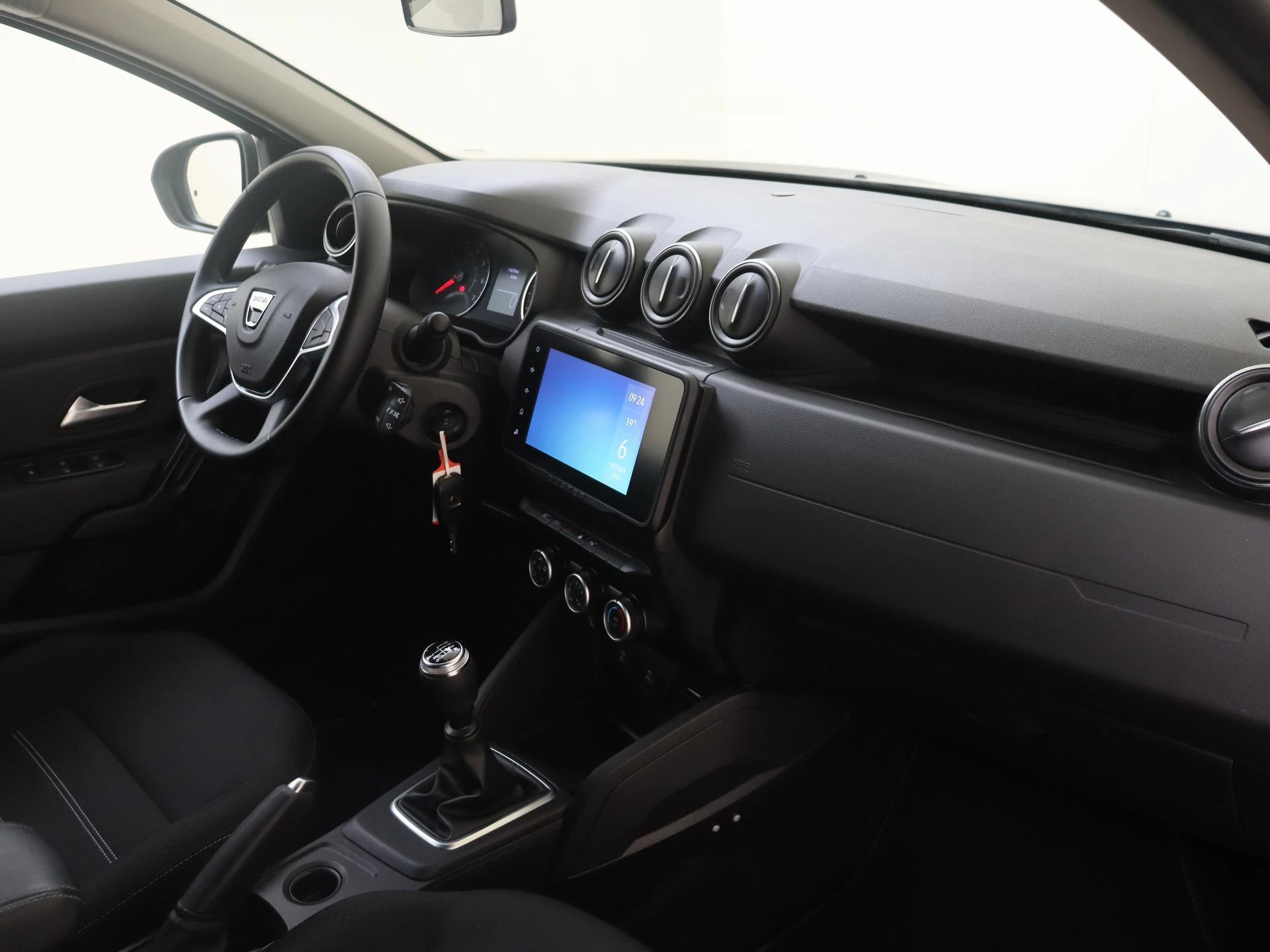 Dacia-Duster-image-4