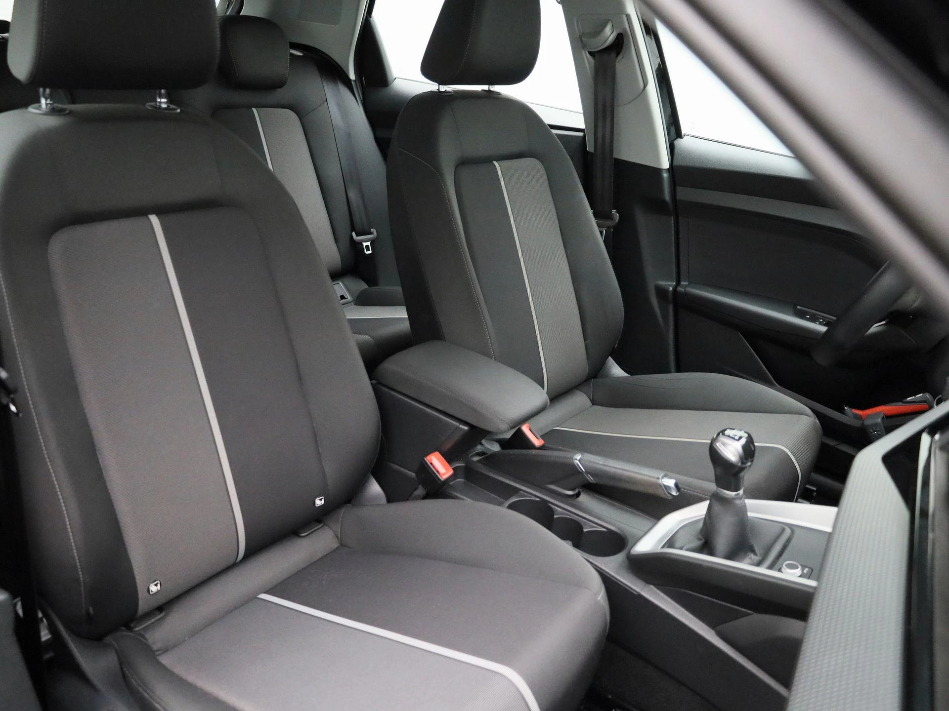 Audi-A1 Sportback-image-33