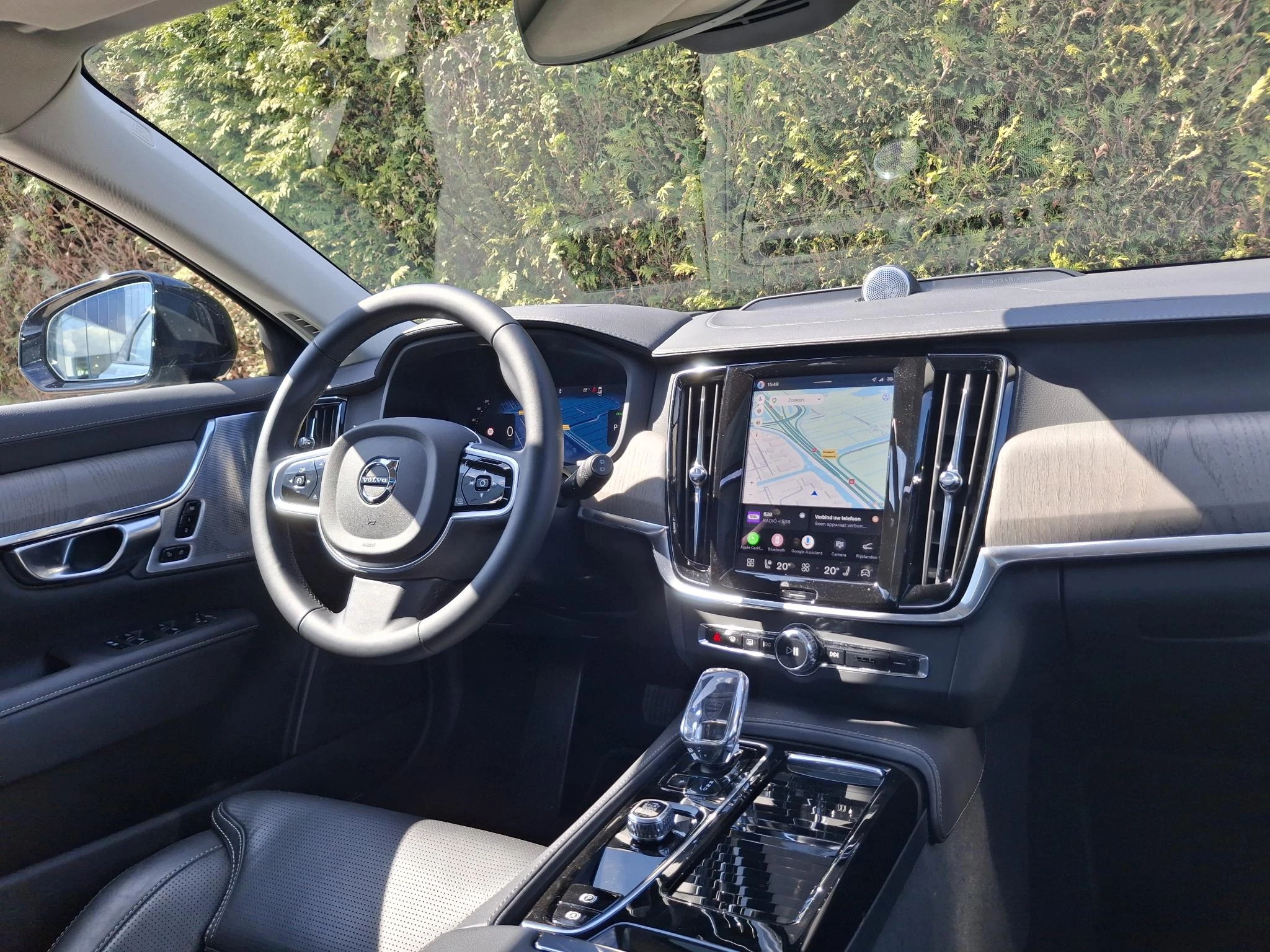 Volvo-V90-image-17