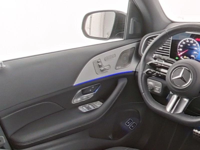 Mercedes-Benz-GLE-image-7