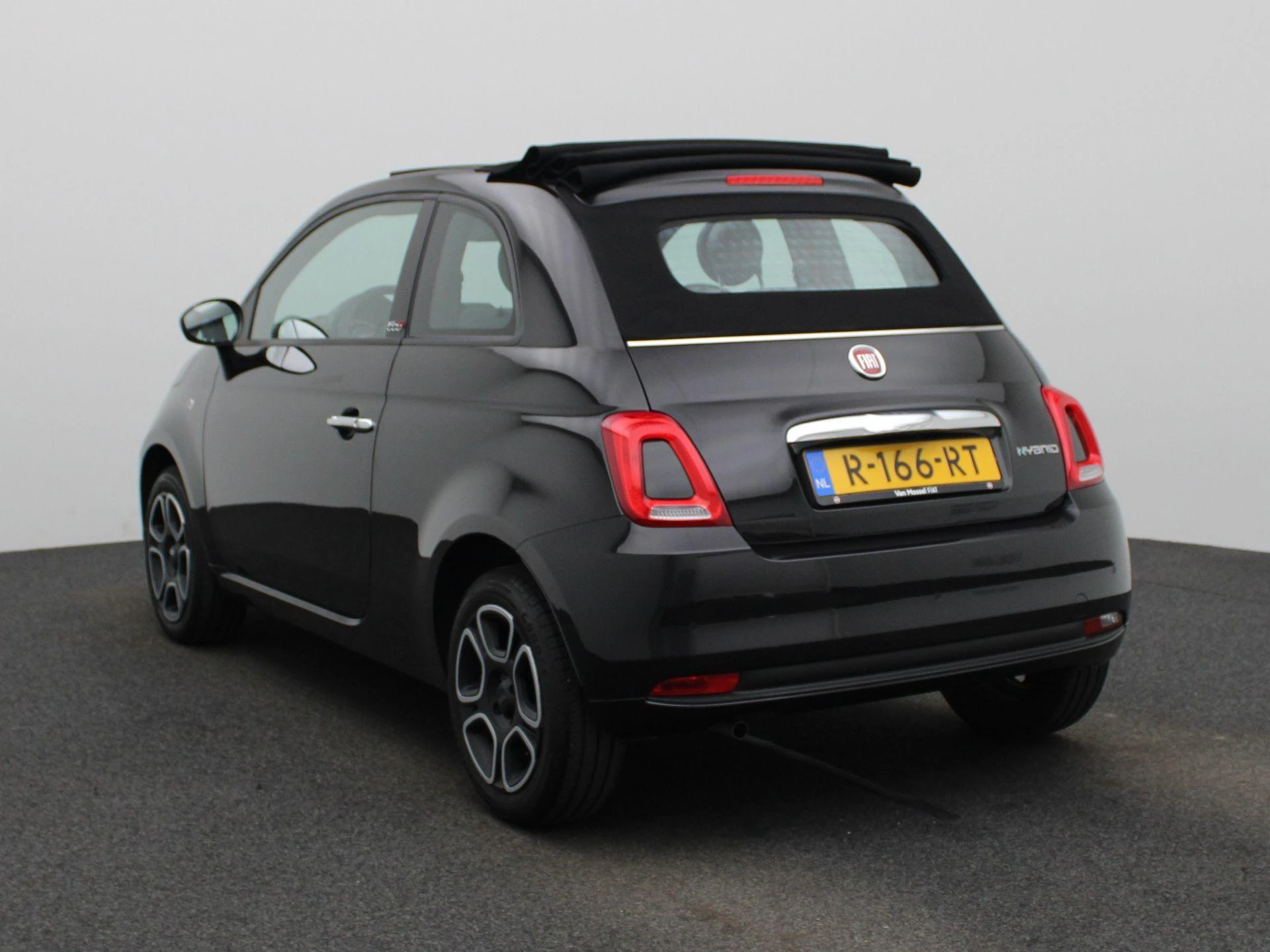 Fiat-500C-image-1