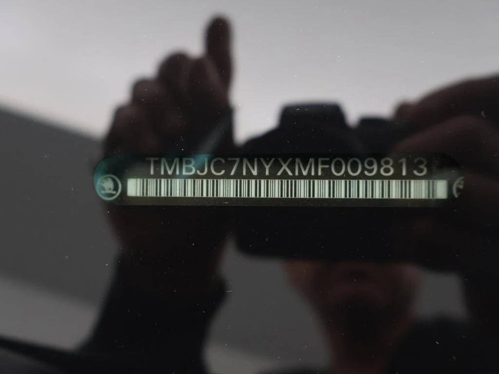 Škoda-Enyaq iV-image-6