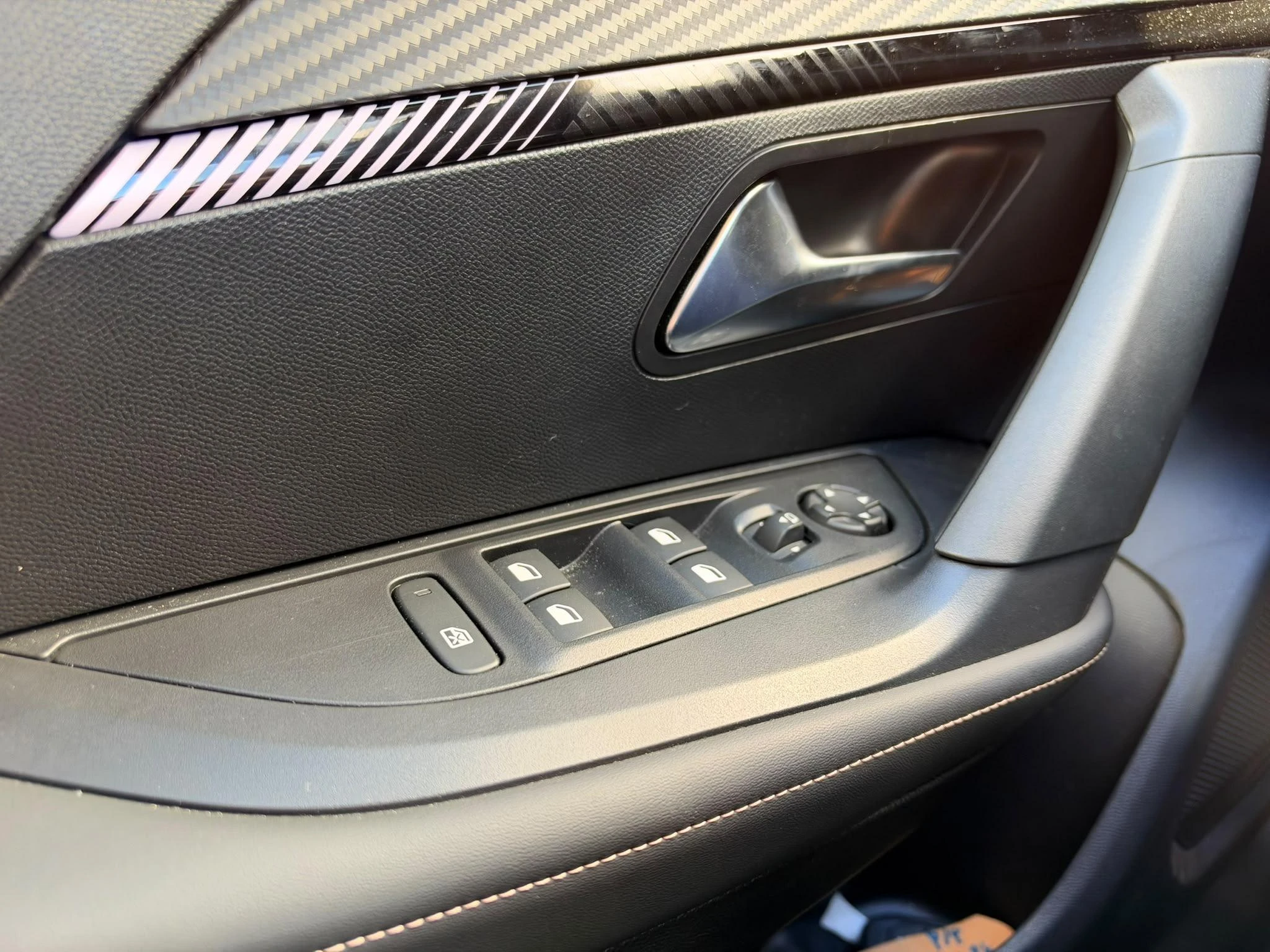 Peugeot-2008-image-19