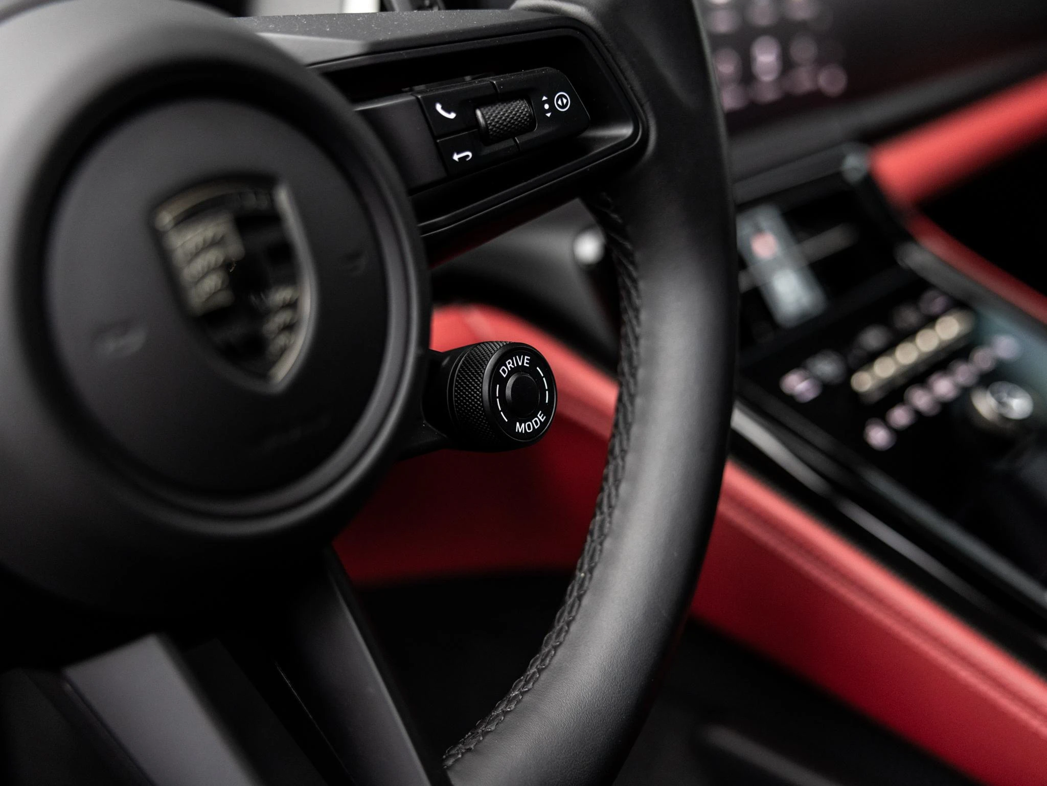 Porsche-Panamera-image-32