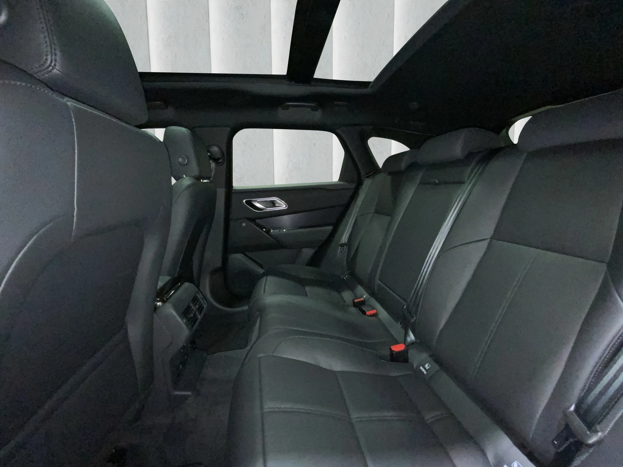 Land Rover Range Rover Velar DYNAMIC SE 3.0 D300 AWD