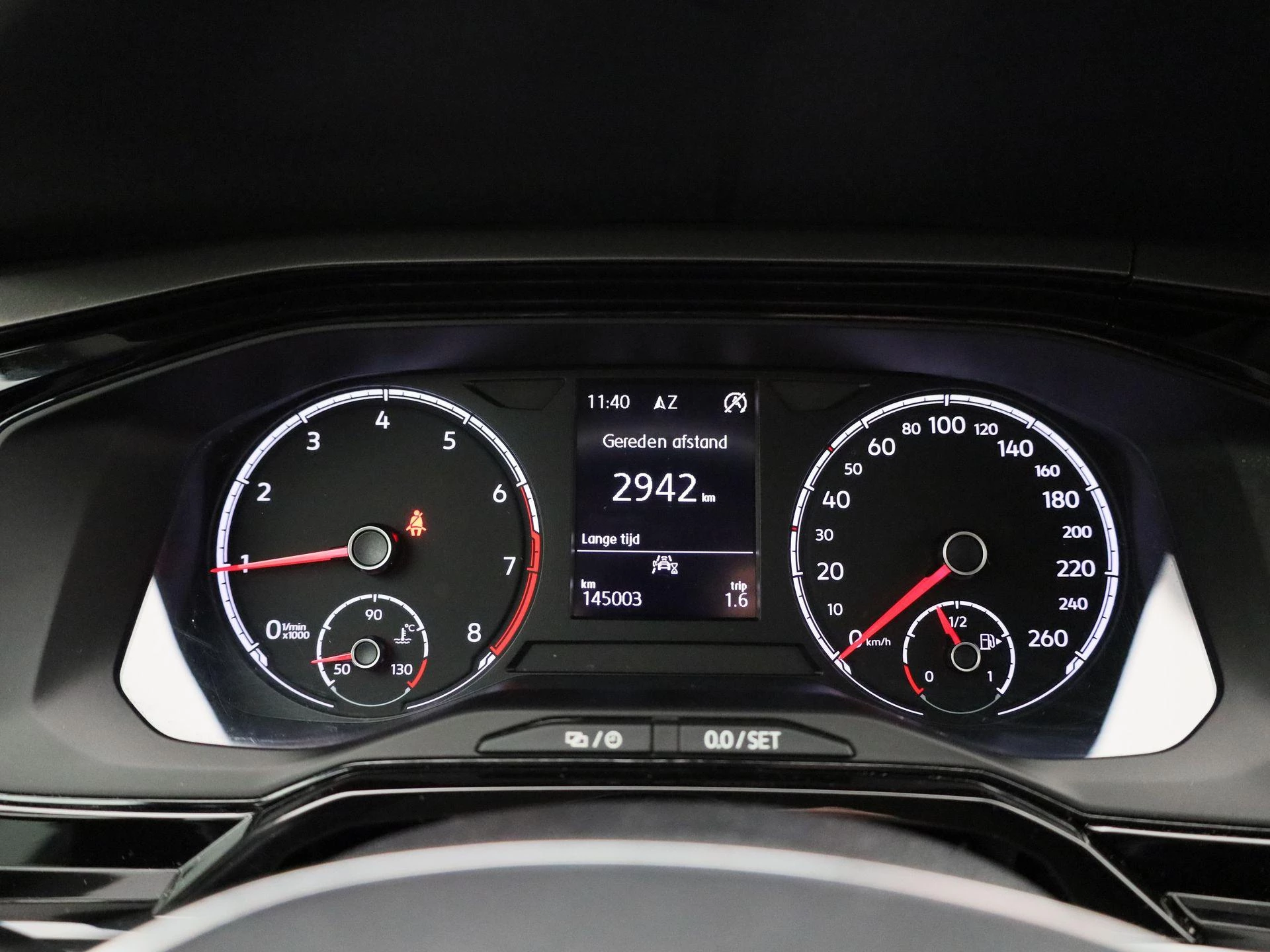 Volkswagen-Polo-image-16