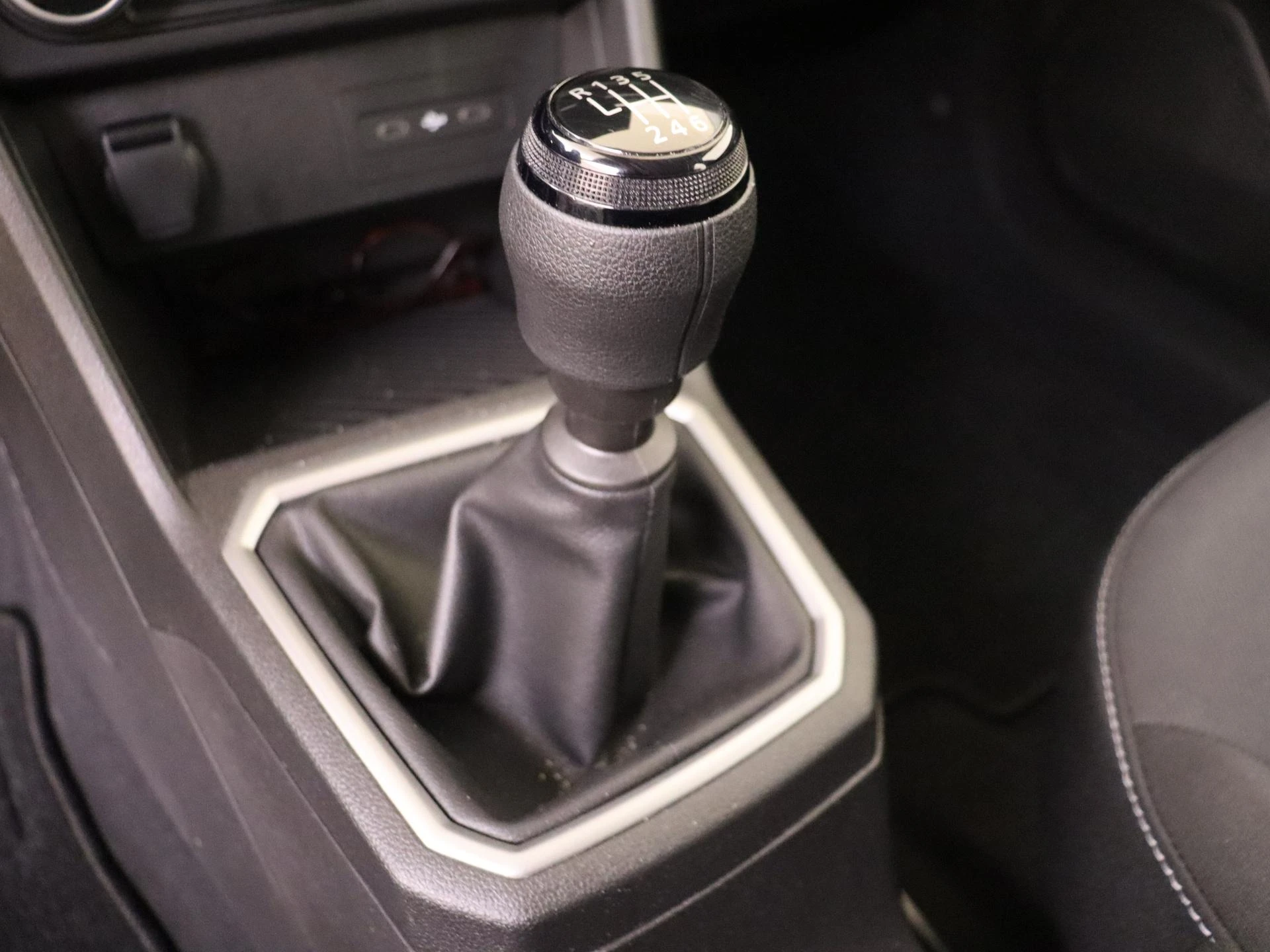 Dacia-Sandero-image-13