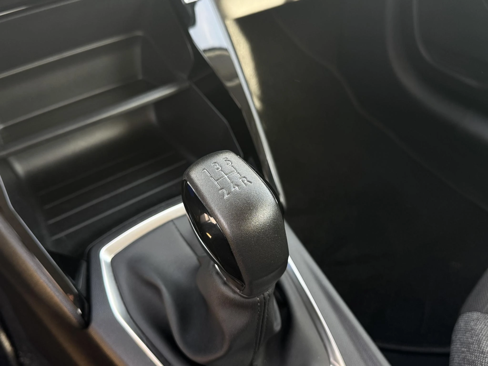 Peugeot-208-image-15