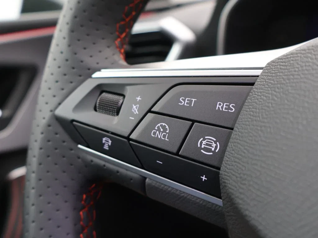 SEAT-Leon-image-10