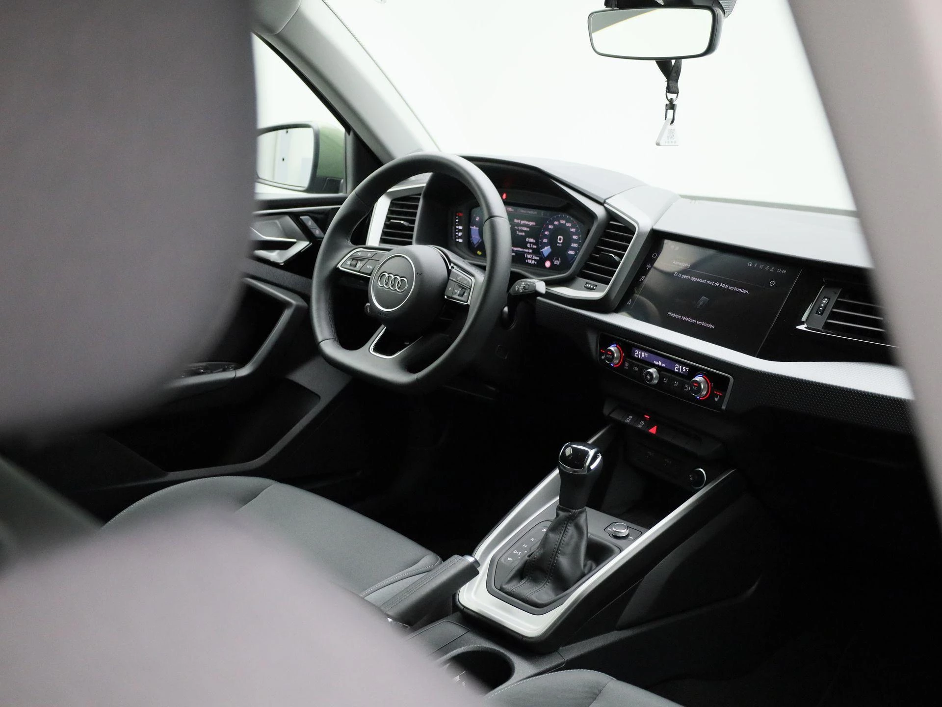 Audi-A1 Sportback-image-32