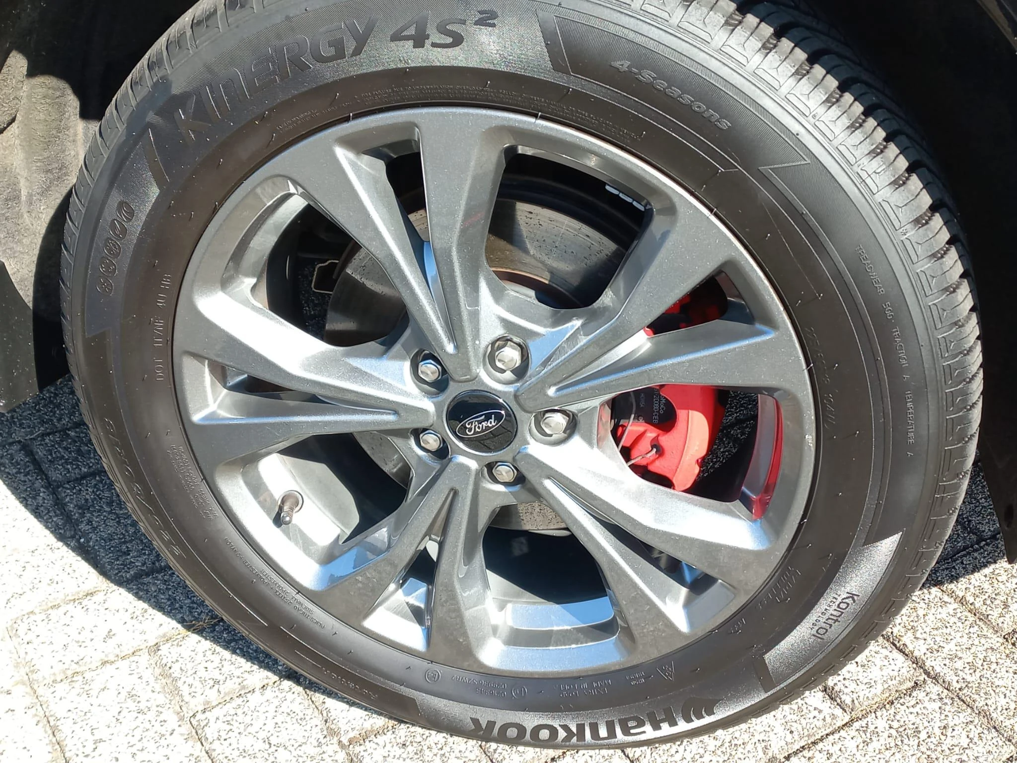 Ford-Kuga-image-7