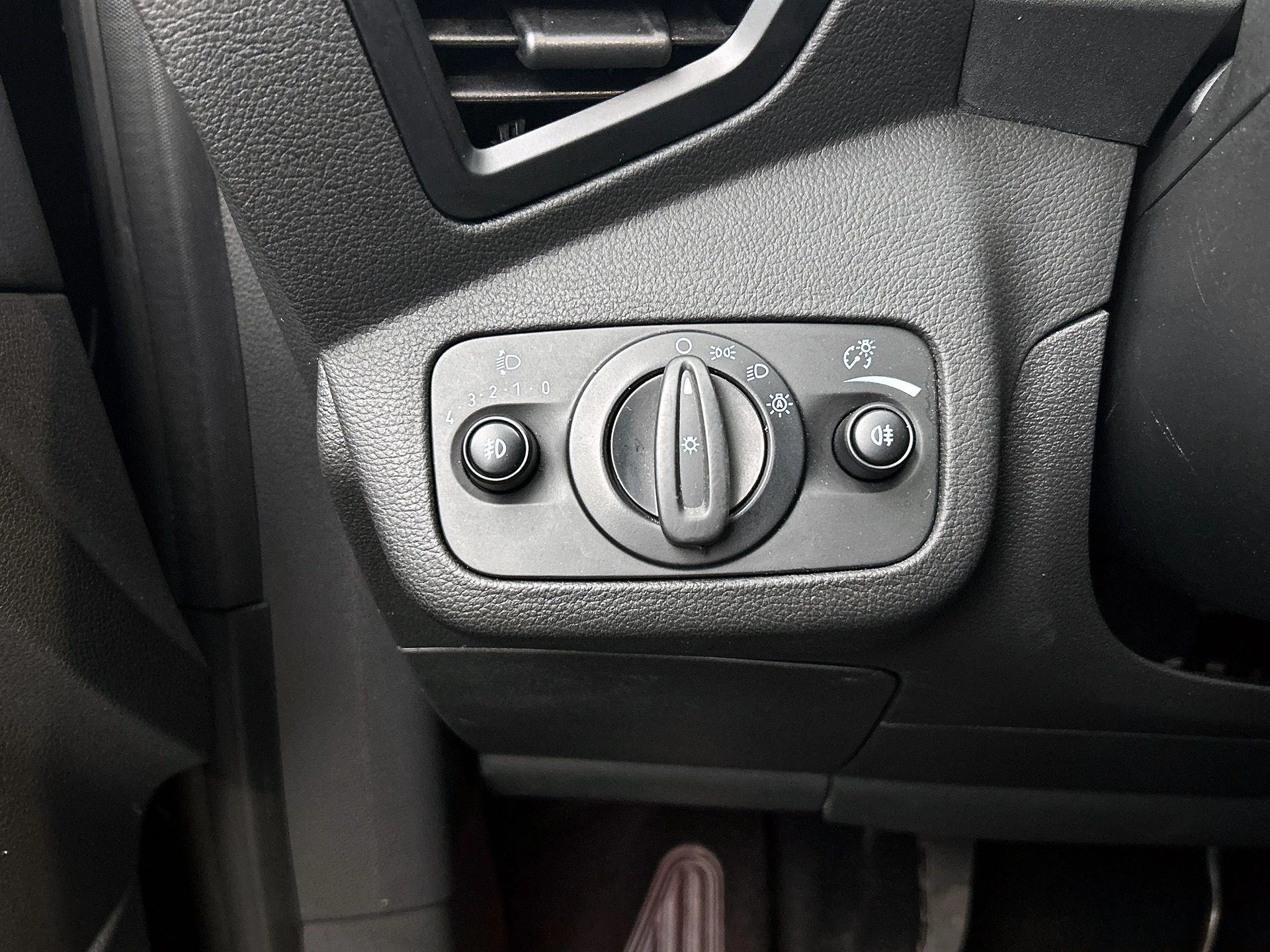 Ford C-MAX 1.0 Ambiente