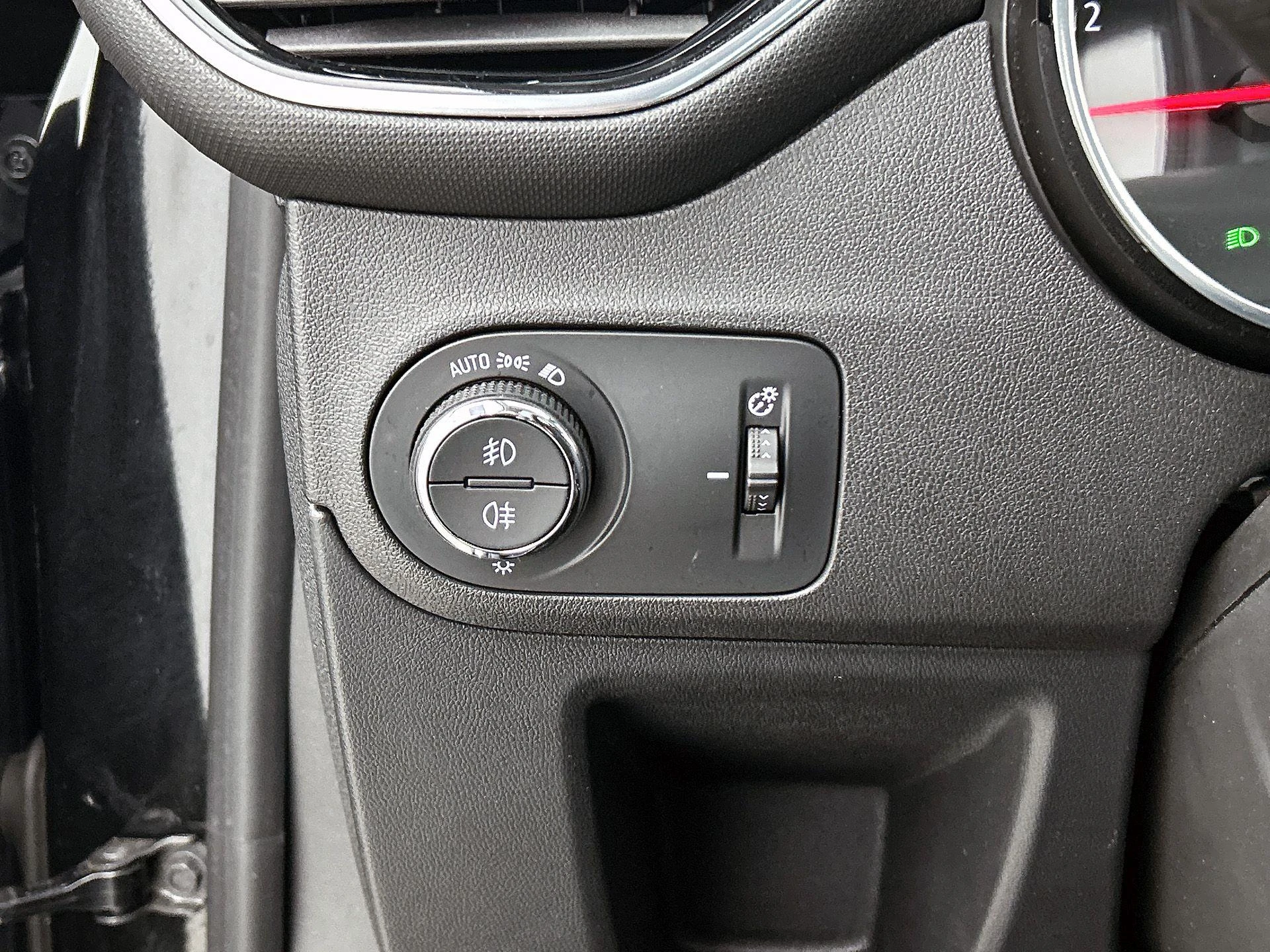 Opel Crossland X 1.2 Turbo Innovation