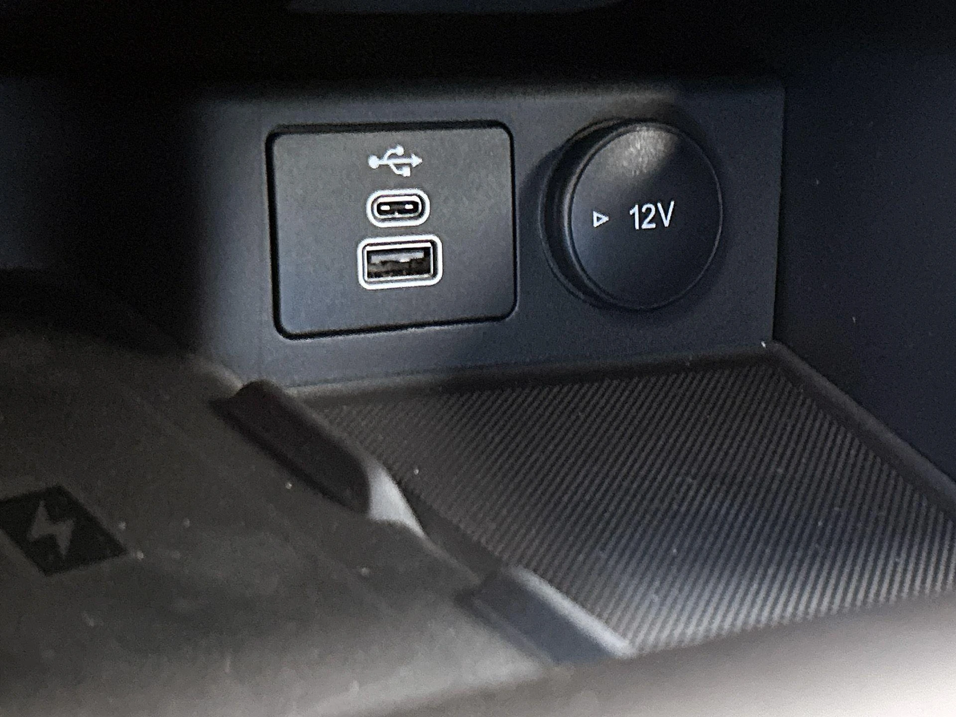 Ford-Kuga-image-45