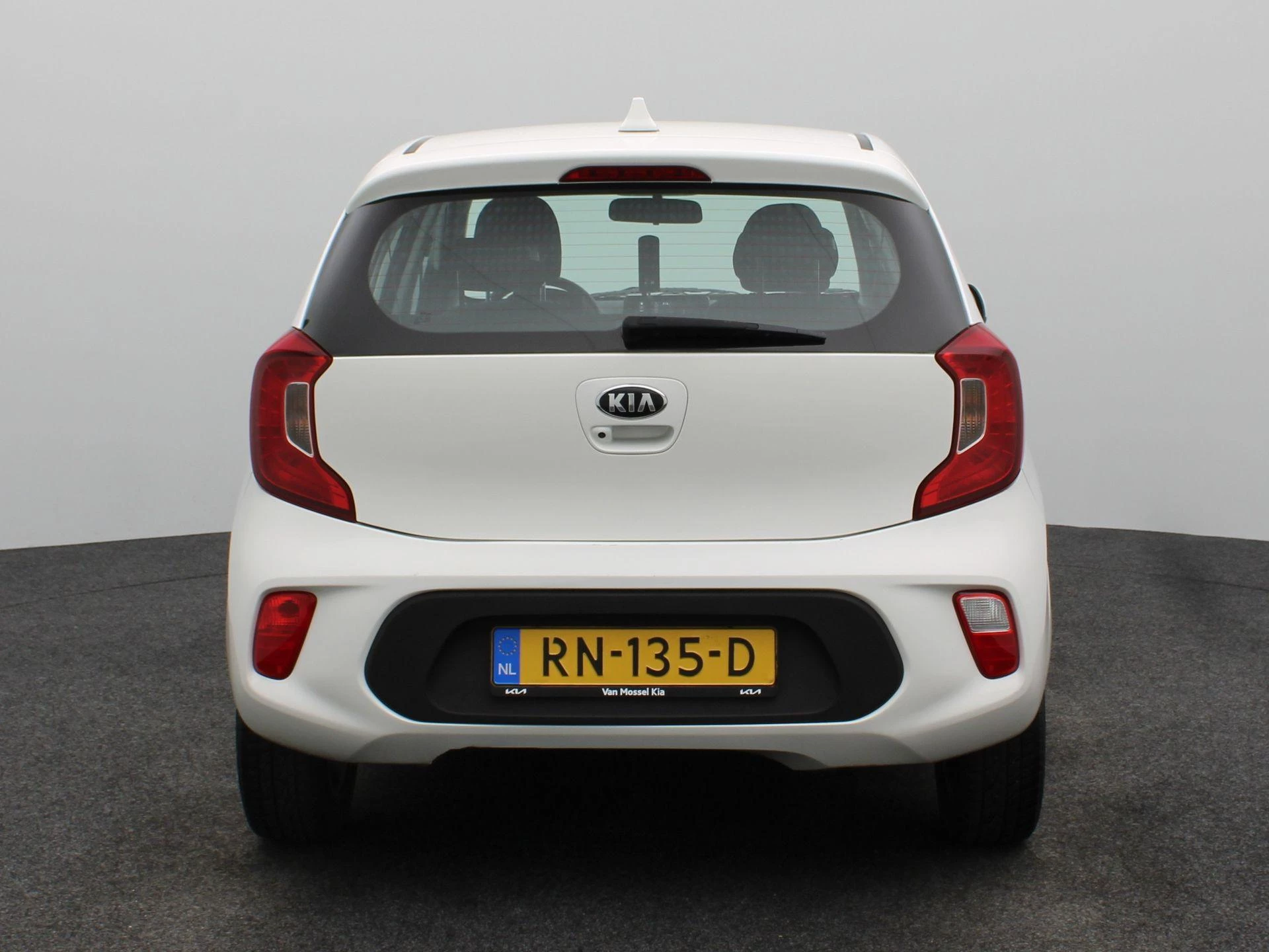 Kia-Picanto-image-8