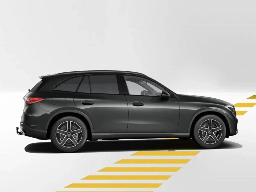 Mercedes-Benz-GLC 300 d-image-7