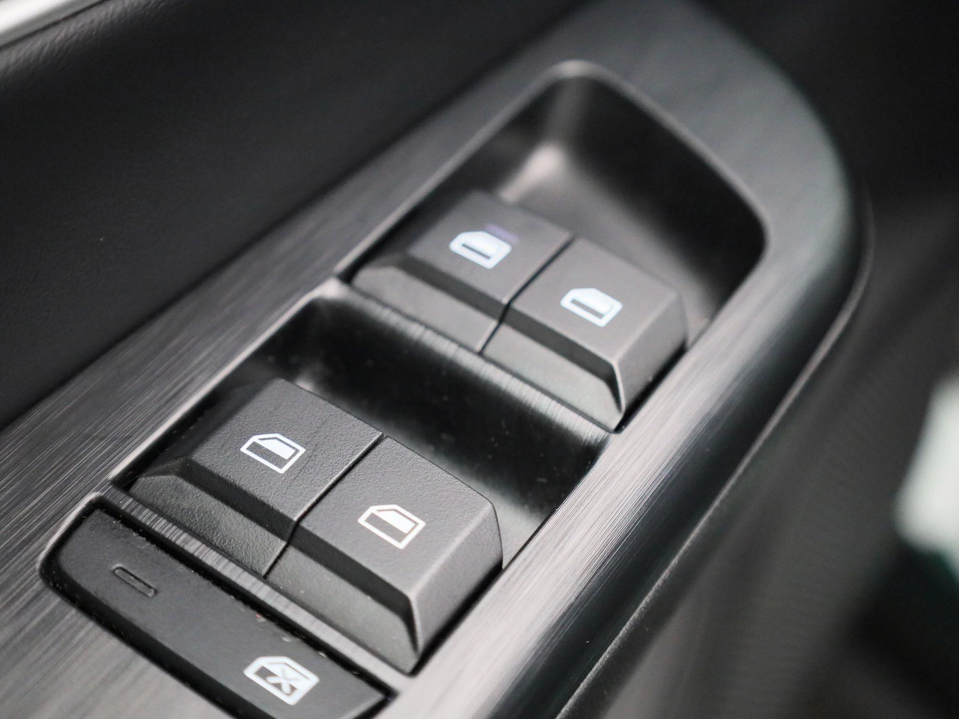 MG-ZS-image-27