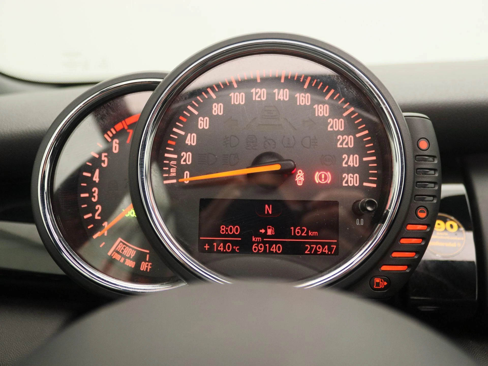 MINI-One Cabrio-image-7