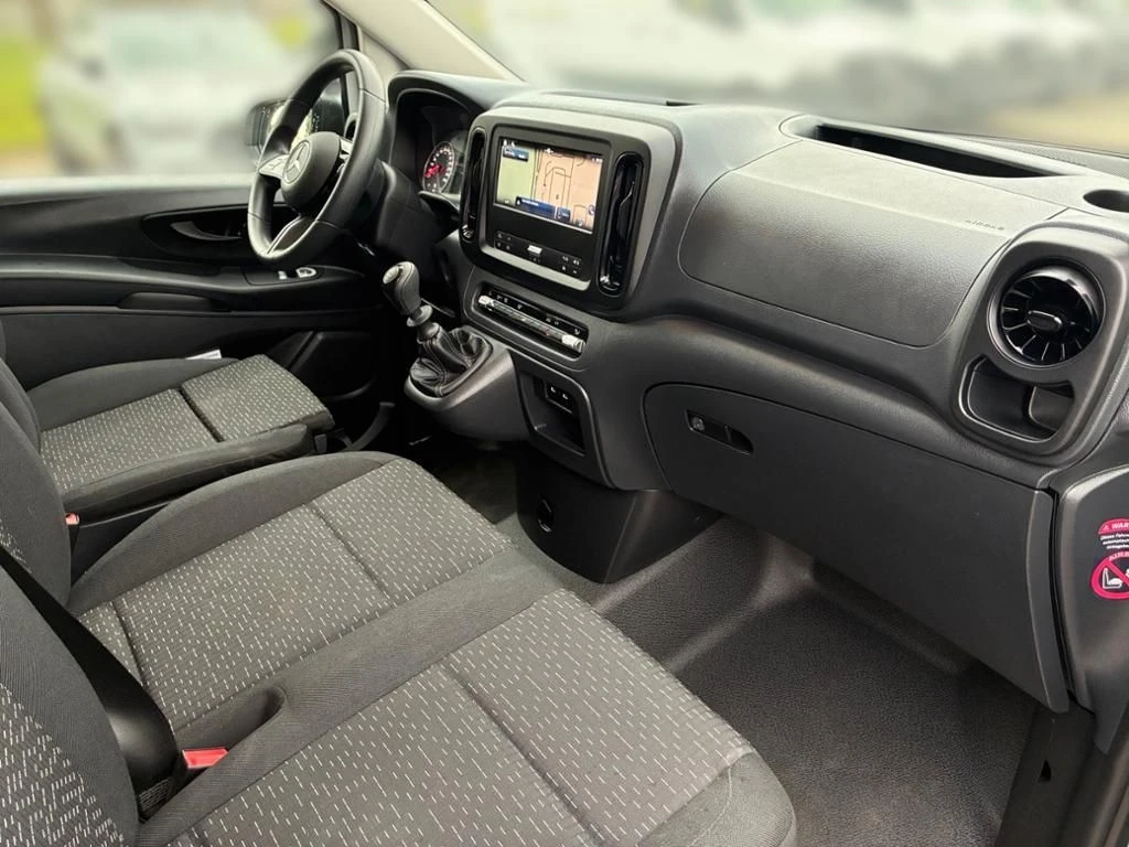 Mercedes-Benz-Vito 116-image-14