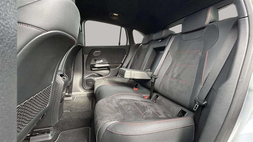 Mercedes-Benz-EQA-image-21