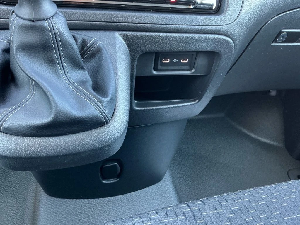 Mercedes-Benz-Vito 116-image-15