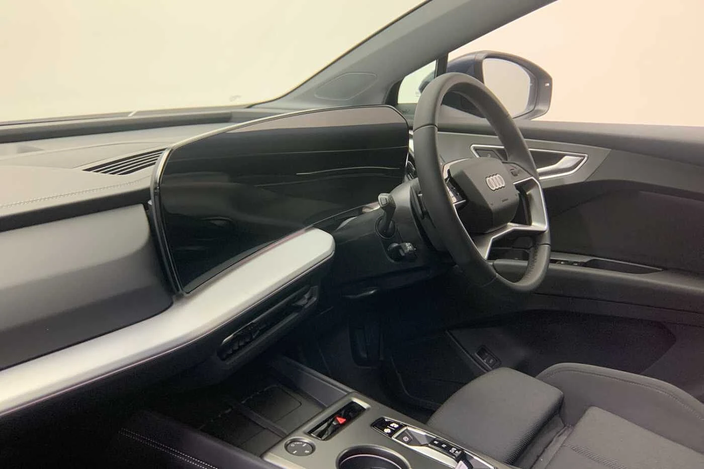 Audi-Q4 e-tron-image-11