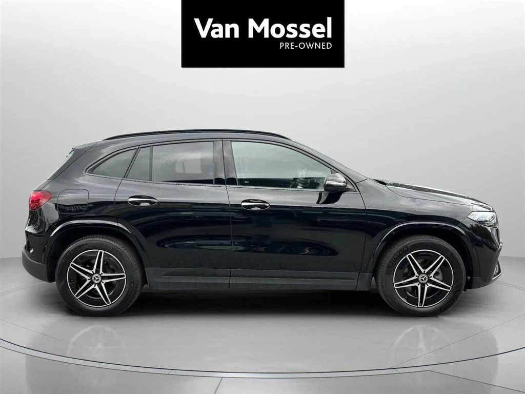 Mercedes-Benz-EQA-image-3