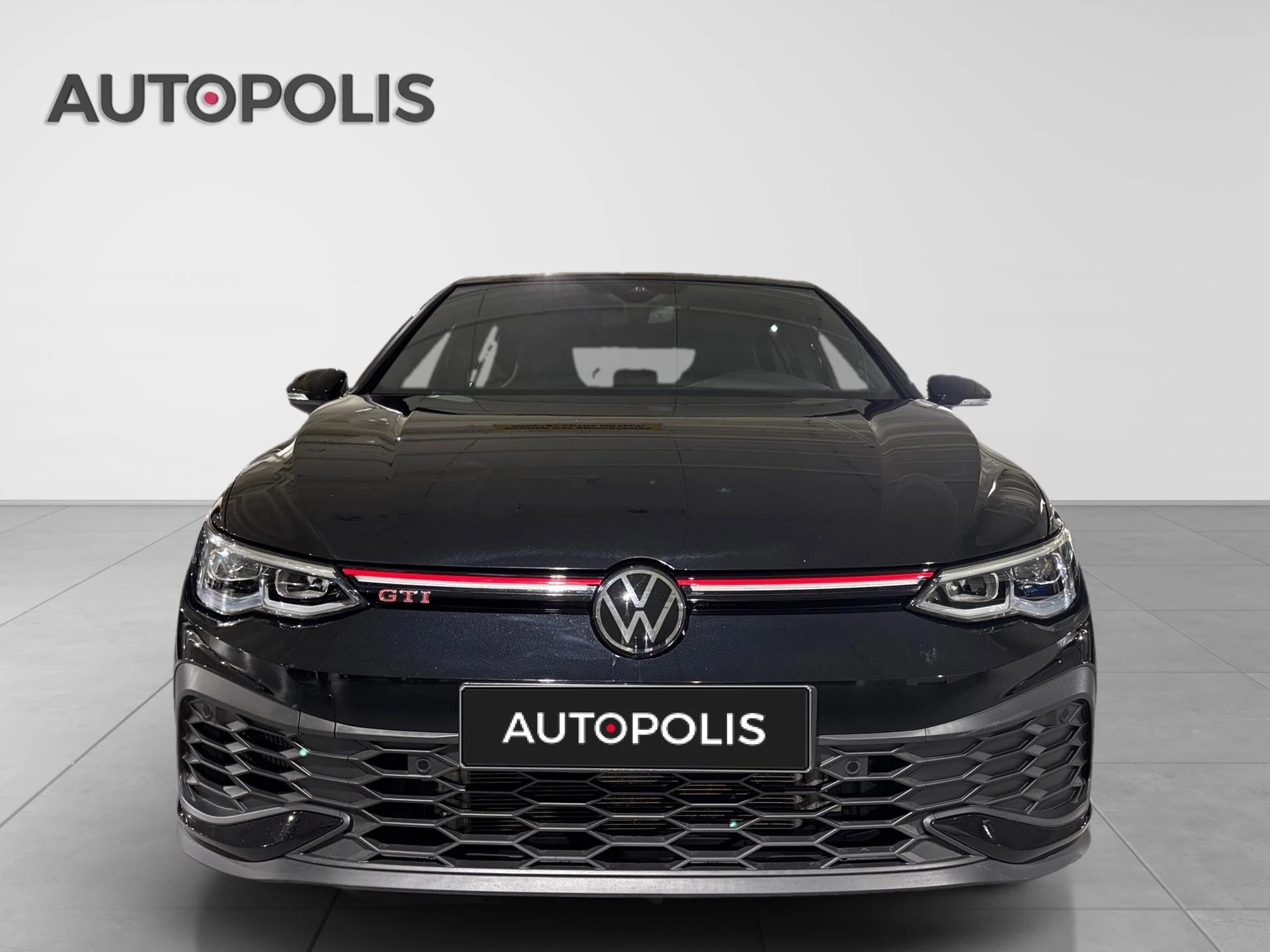 Volkswagen-Golf-image-13