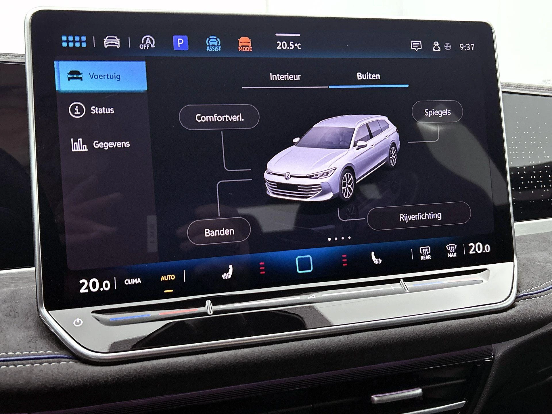 Volkswagen-Passat-image-13