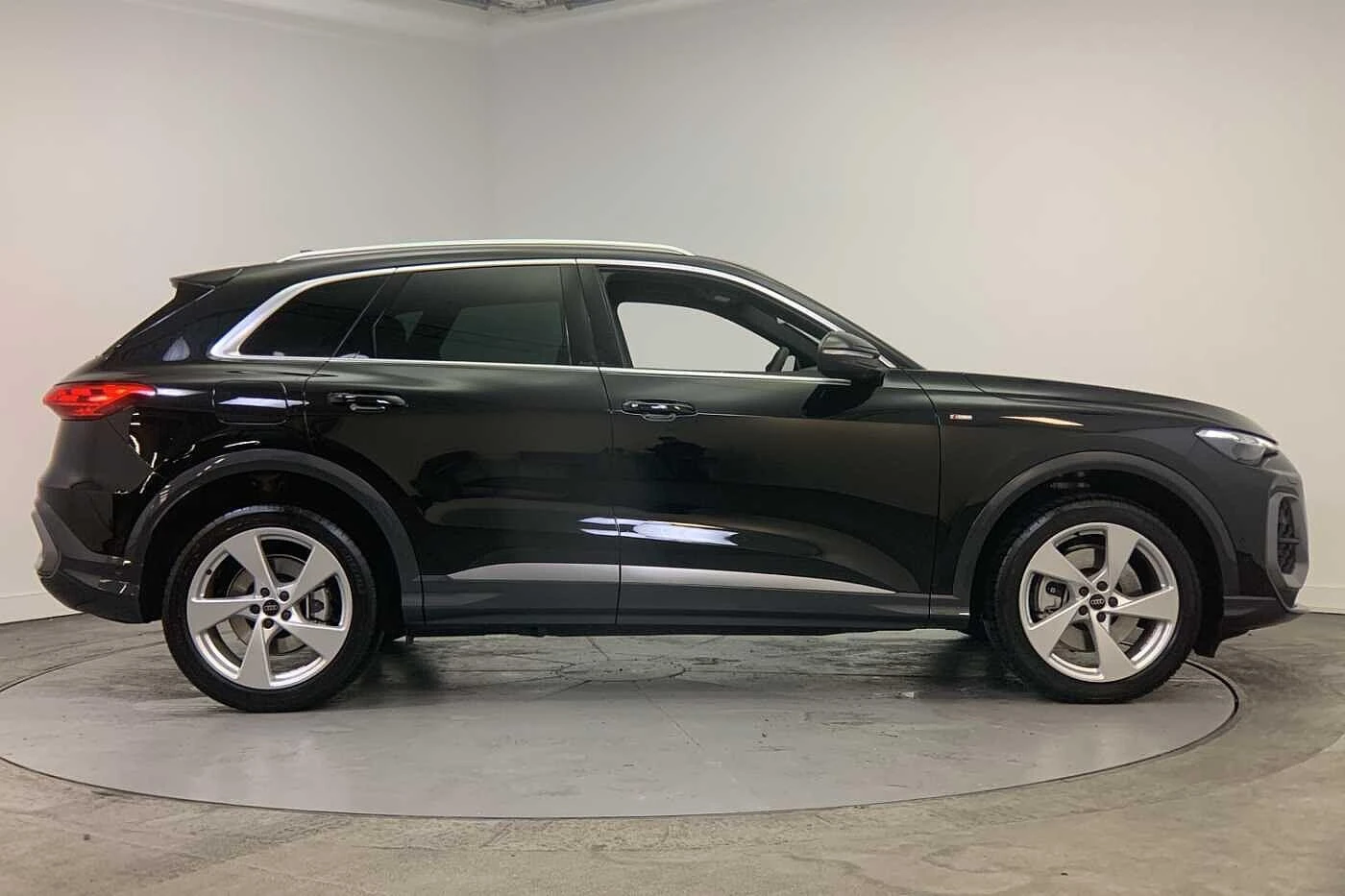 Audi-Q5-image-3