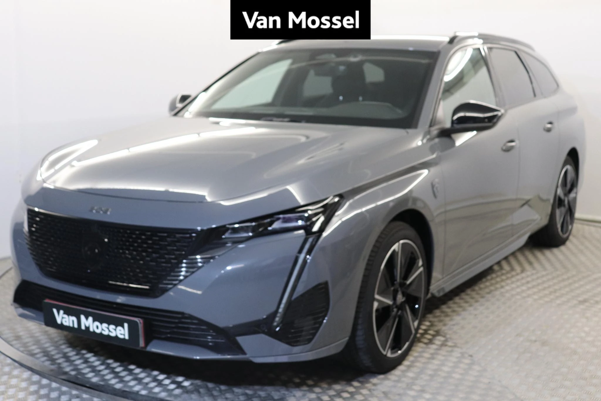 Peugeot-e-308-image-0