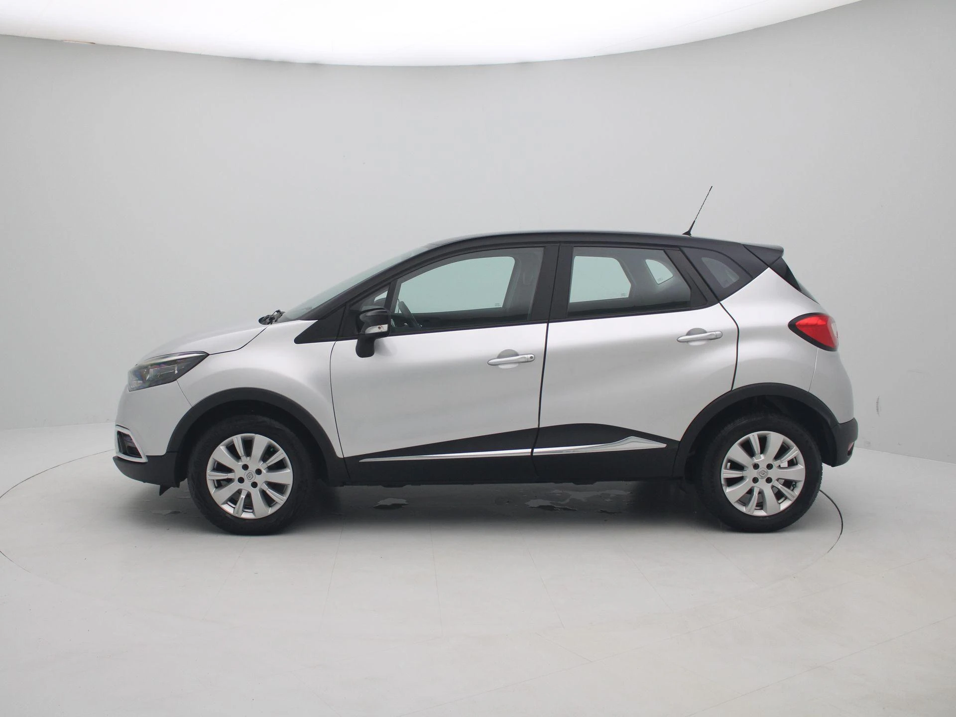 Renault-Captur-image-3