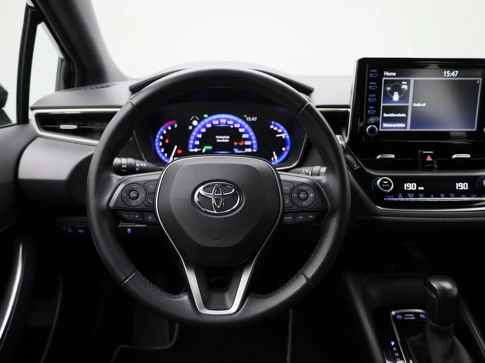 Toyota-Corolla Touring Sports-image-6
