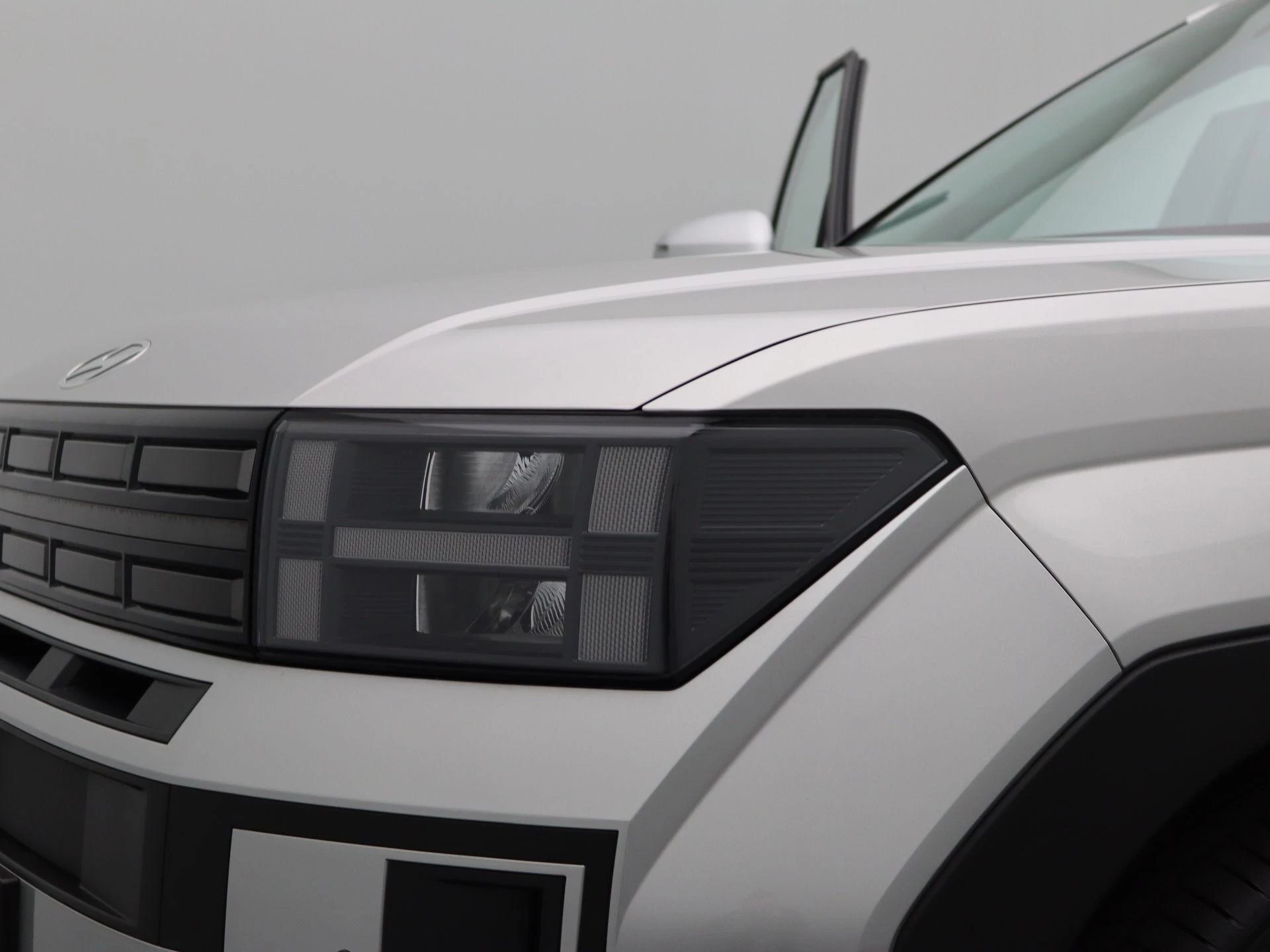 Hyundai-Santa Fe-image-13