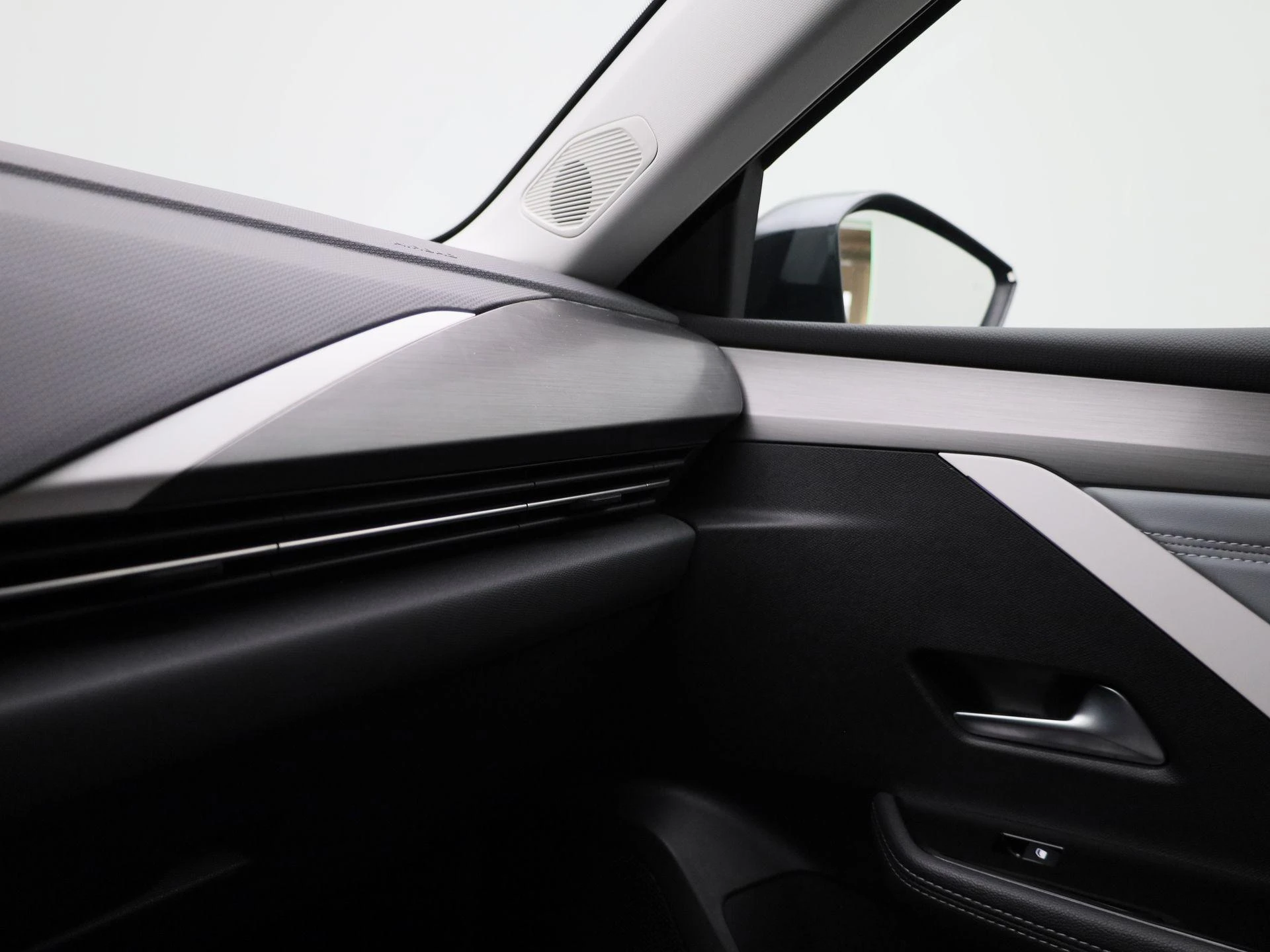 Opel-Astra-image-26