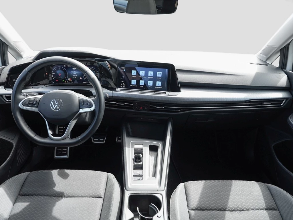 Volkswagen Golf VIII 2.0 TDI DSG ACTIVE /MatrixLED/Pano/ACC