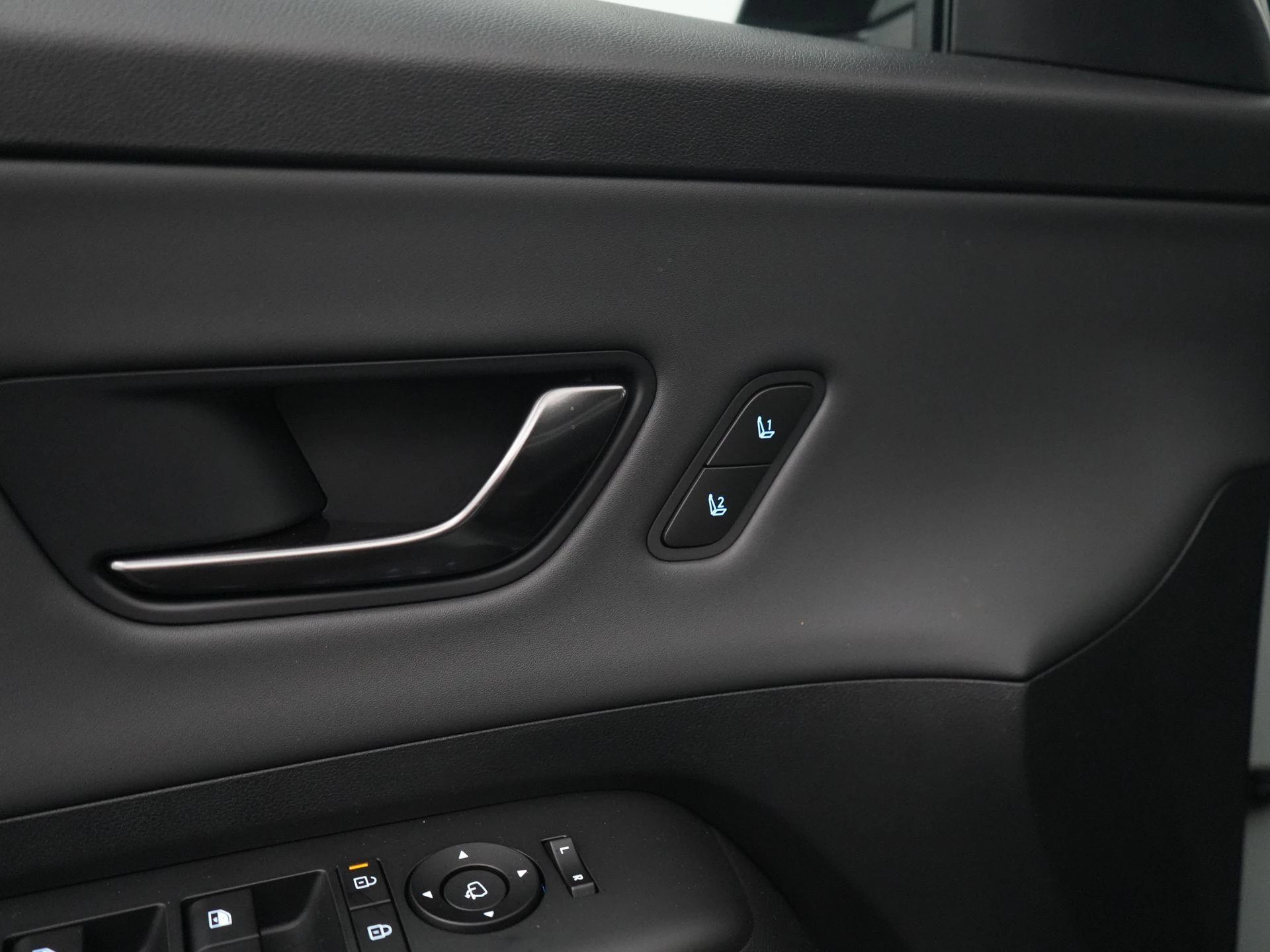 Hyundai-Kona-image-34