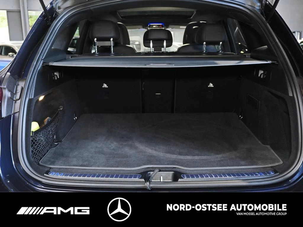 Mercedes-Benz GLC 300 d 4M AMG 360 ACC AHK HUD TEMPOMAT PDC AMG Line