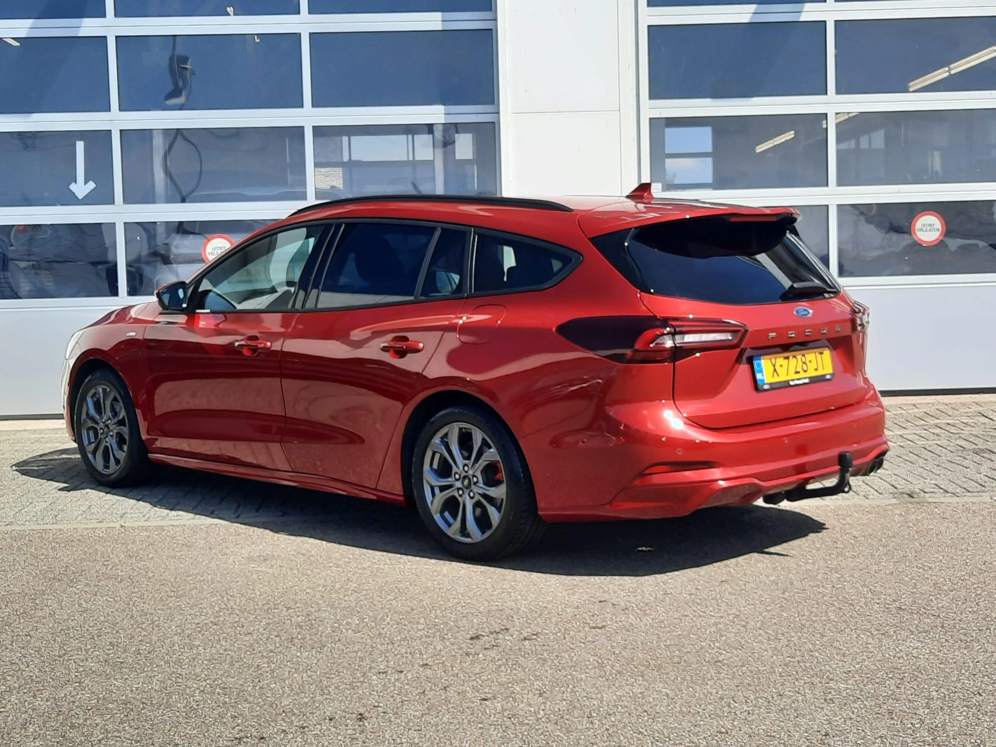 Ford-Focus-image-2