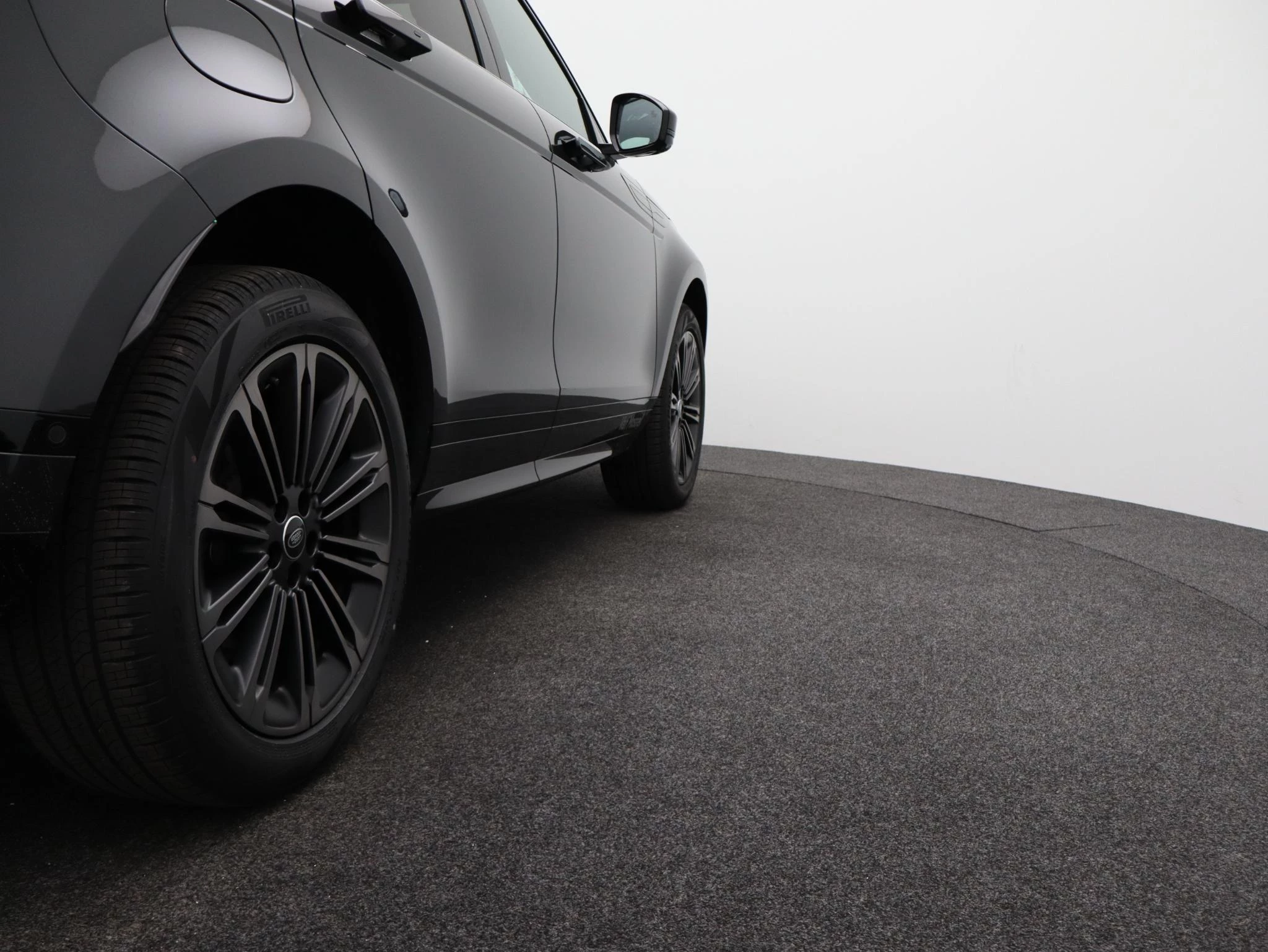 Land Rover-Range Rover Evoque-image-42