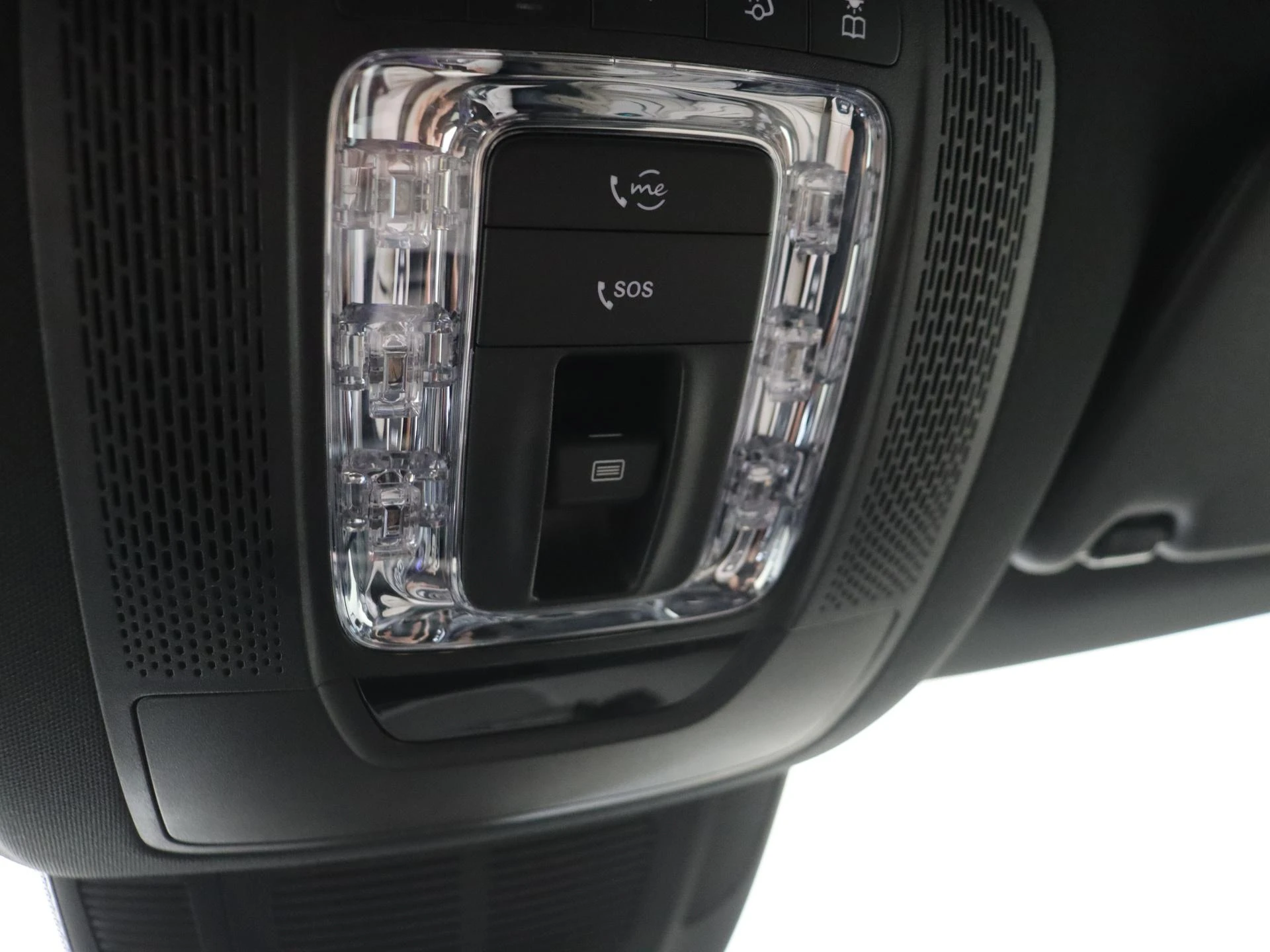 Mercedes-Benz-GLE-image-26