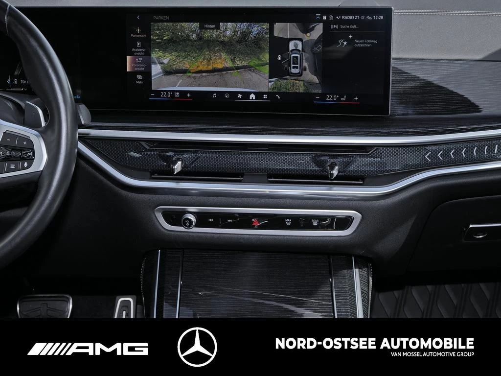 BMW X7 xDRIVE 40 d M SPORT 7-SITZE PANO AHK KAMERA M Sport
